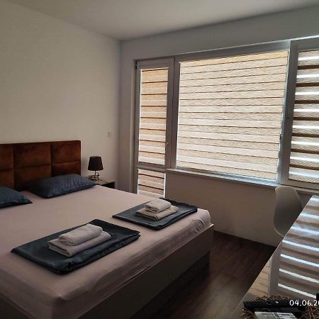 Dety'S Apartment Burgas Zewnętrze zdjęcie